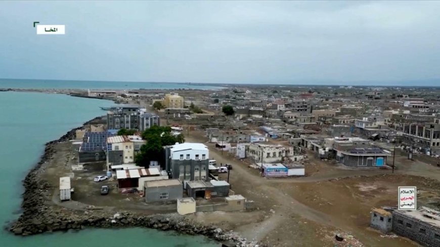 Houthis Blame Saudi Arabia for Deadly Strikes as Thousands Flee Their Homes