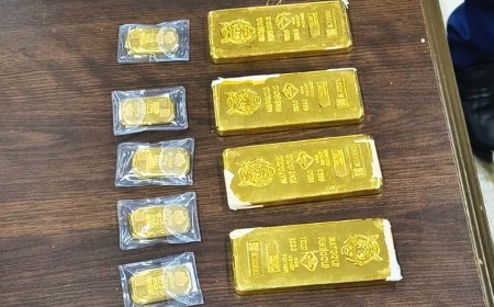 4.5kg Gold Seized from Malaysia Airlines Passenger at Dhaka Airport