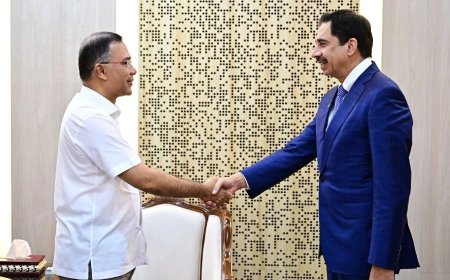 PM urges DP World to invest in free trade zones, rail-based ICDs