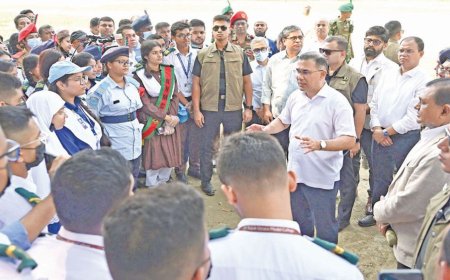 PM Makes Surprise Visits to 13 Dhaka Sites, Highlights Cleanliness Shortcomings