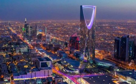 Houthi Attacks Threaten Saudi Arabia’s Economic Ambitions