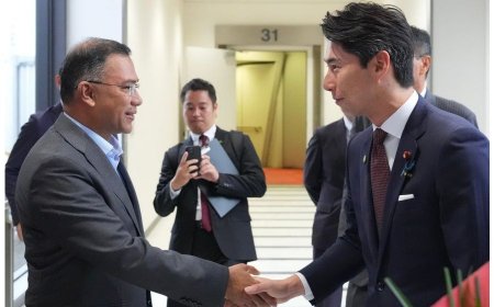 PM Arrives in Tokyo for Four-Day Official Visit