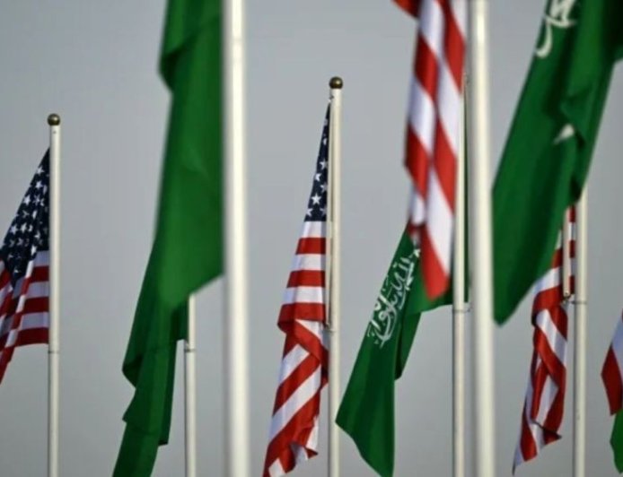 Washington Orders US Embassy Staff and Families to Leave Saudi Arabia