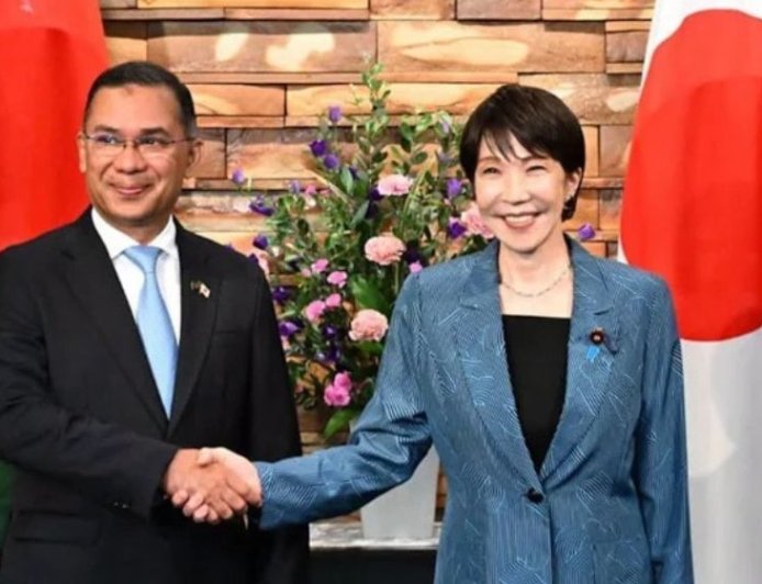 PM Seeks Stronger Industrial, Economic and Technological Ties with Japan