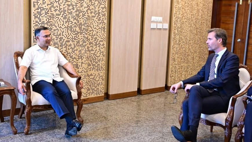 PM Welcomes Dutch Interest in Conducting Feasibility Study for Teesta Project