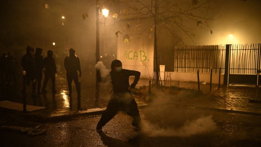French Protest Groups Call for More Rallies as Macron Faces Tough Decisions