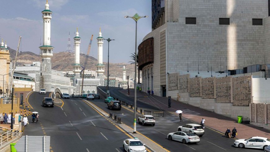 Houthis Claim They Targeted Riyadh Airport, Saudi Naval Base and Airbase
